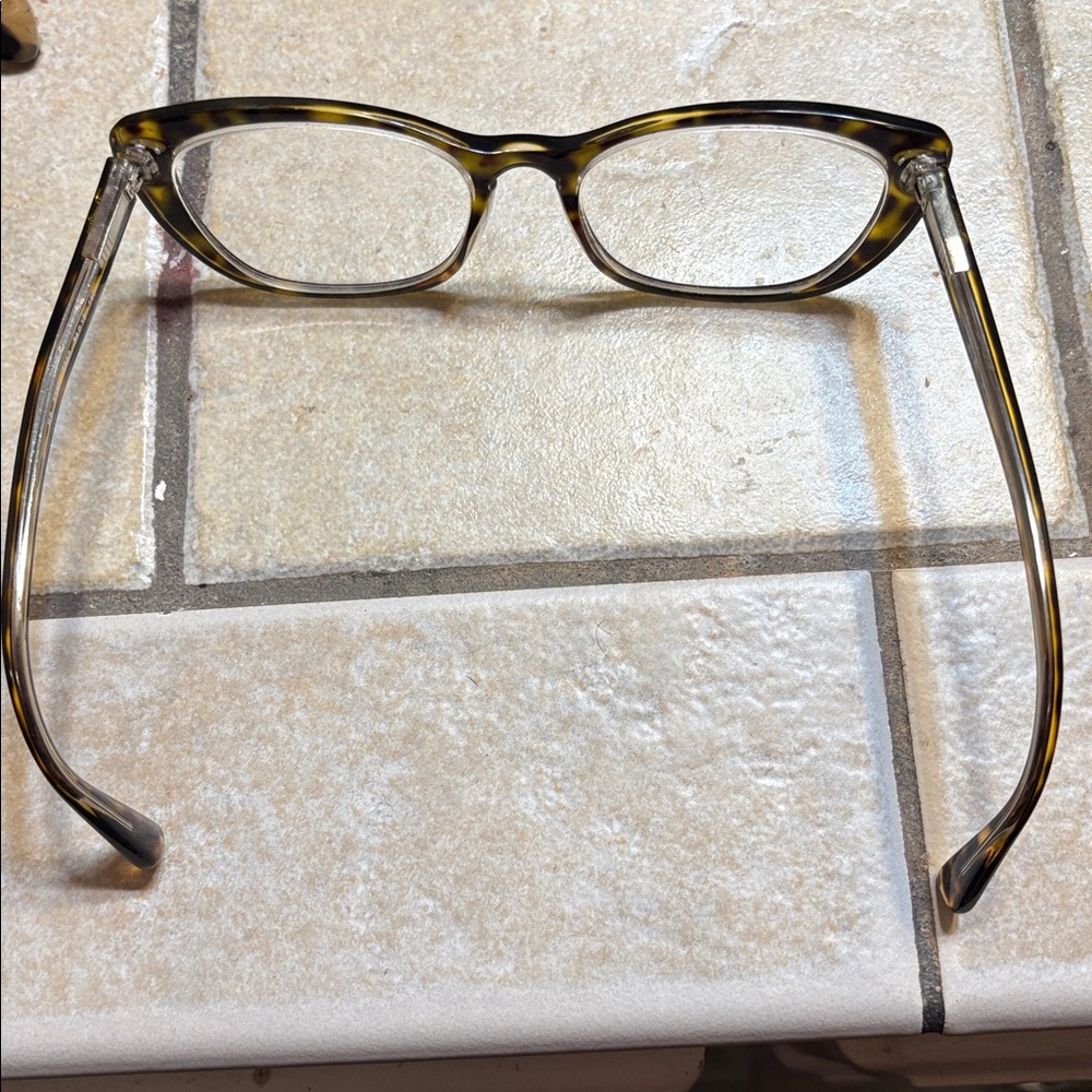 Ray-Ban Tortoiseshell Pattern Cat-Eye Glasses - image 6